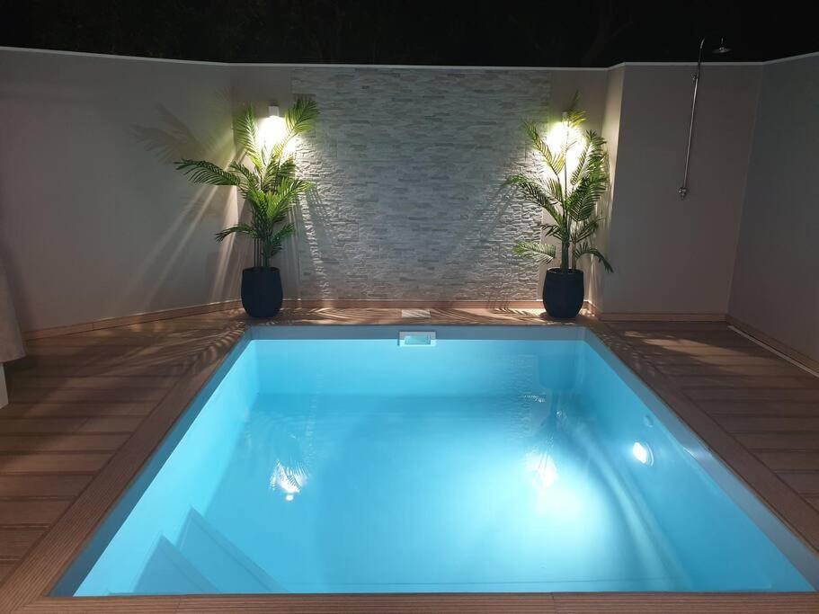 サント・マリー Mars Et Venus Location - Piscine Privee Et Chauffeeヴィラ エクステリア 写真